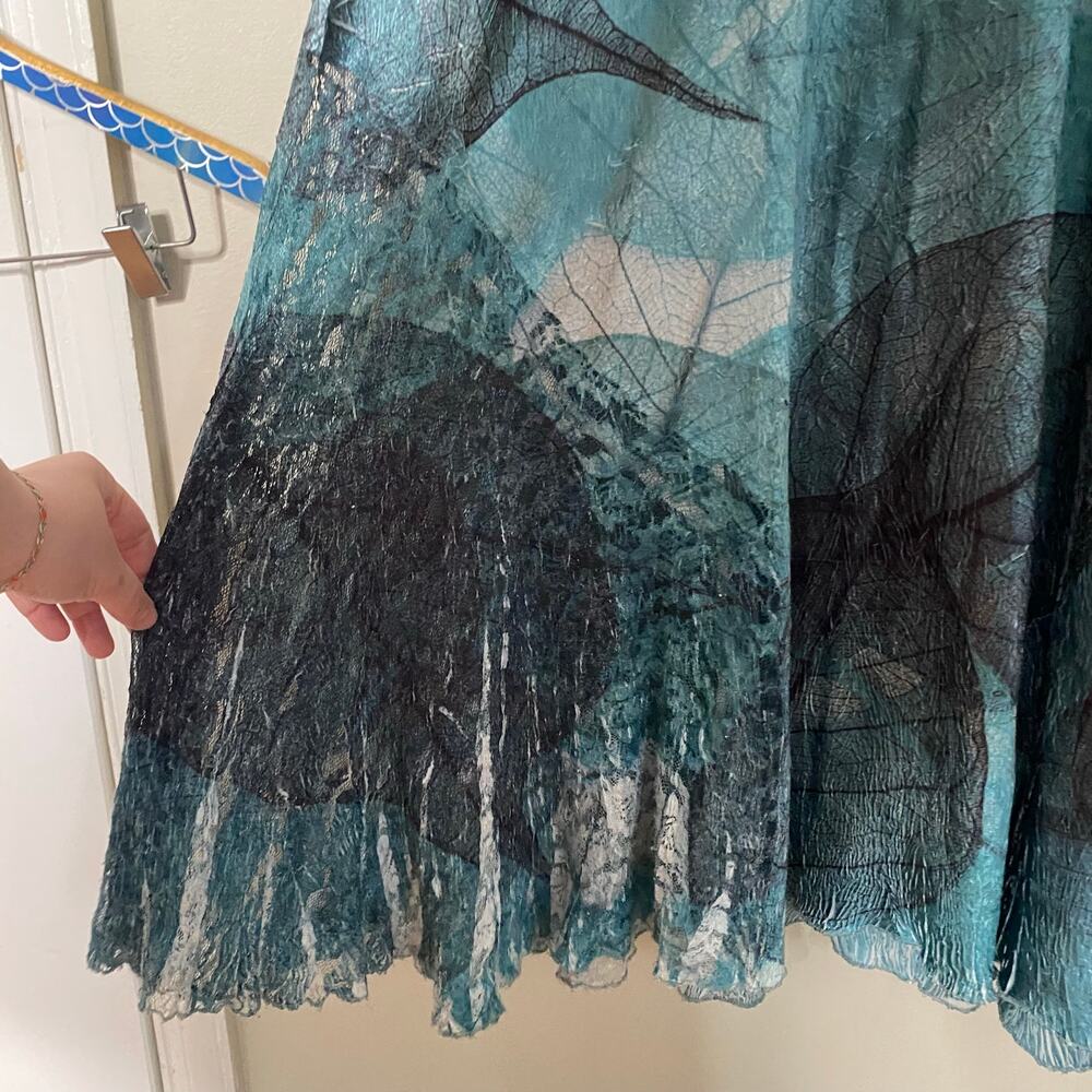 KOMAROV Crinkly Blue Green Leaf Print Lace Panel V-Neck Maxi Dress Size XL - Picture 5 of 8